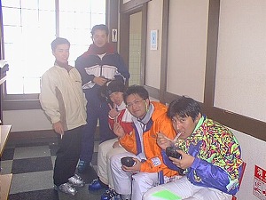 �摜�F��