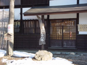�摜�F��