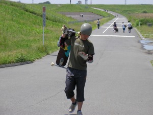 �摜:��������ƃX���C�h�O���[�u